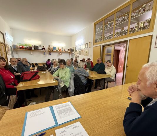 Udruga slijepih Istarske županije održala zbor članstva uz predavanje Feruča Lazarića